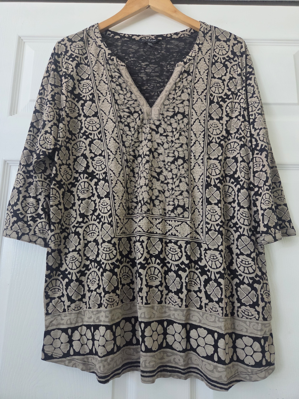 Lucky Brand Black and Cream Printed Long-Sleeve Tunic